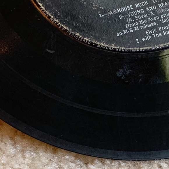 Vintage Elvis Presley Jail House Rock 7” Vinyl Record - Picture 3 of 9